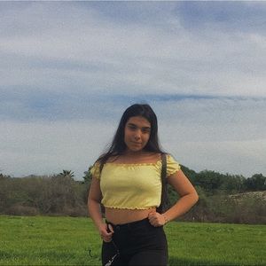 Meet your Posher, Fatima